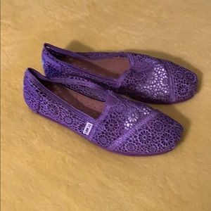 Purple TOMS